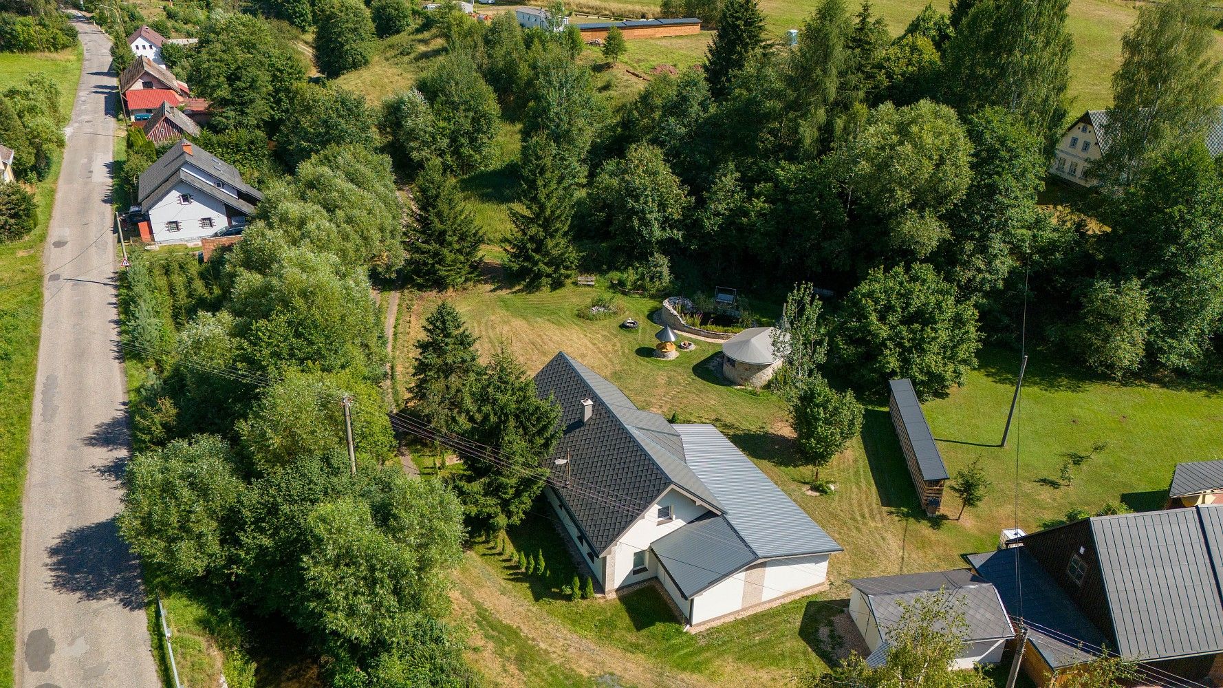 Rodinné domy, Stará Paka - Roškopov, okres Jičín, 216 m² - 2