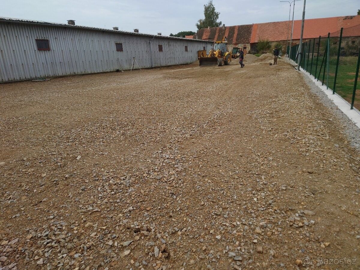 Sklad · Benešov u Prahy, 256 01 - 4