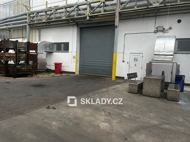 Pronájem sklad - Ivančice, 1 000 m² - 2