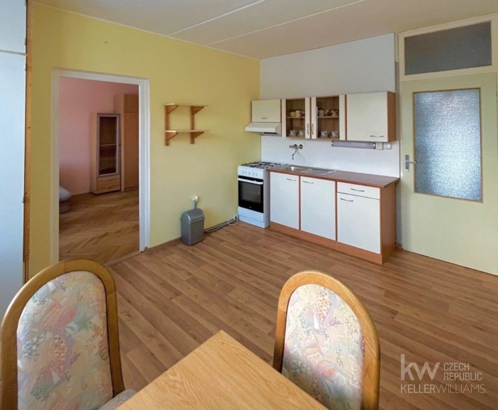 Pronájem byt 1+1 - Přátelství, Cheb, 35 m²