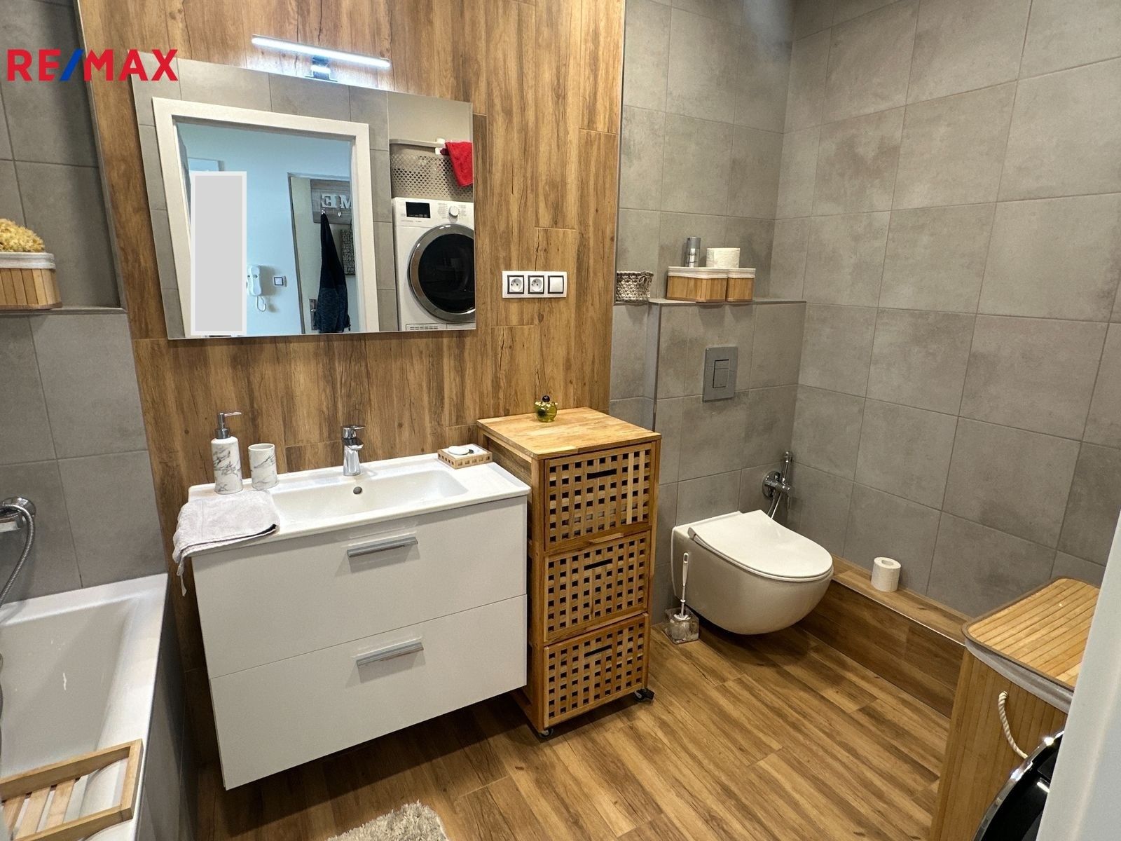 3+1, Bělojarská, Tachov, 75 m²