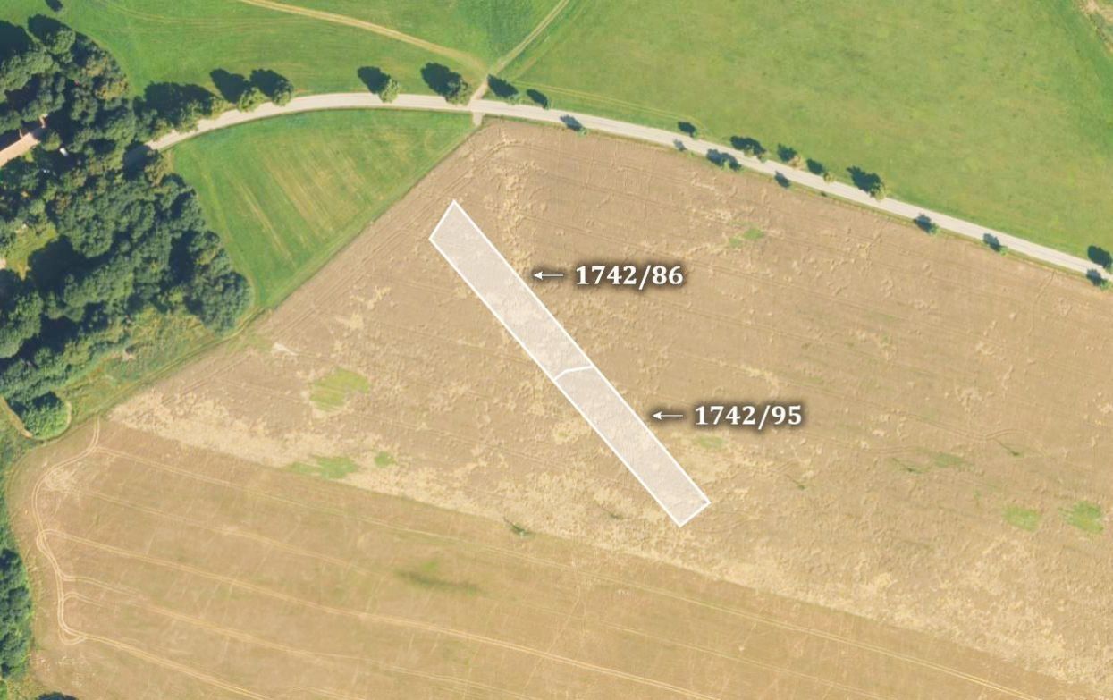Prodej zemědělský pozemek - Benešov, 9 522 m²
