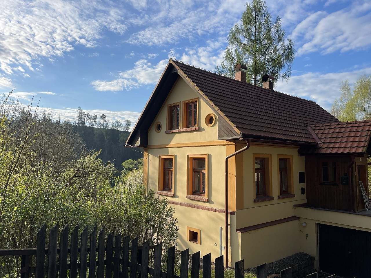 Chaty, Benešov u Semil - Benešov u Semil, Liberecký kraj - 2