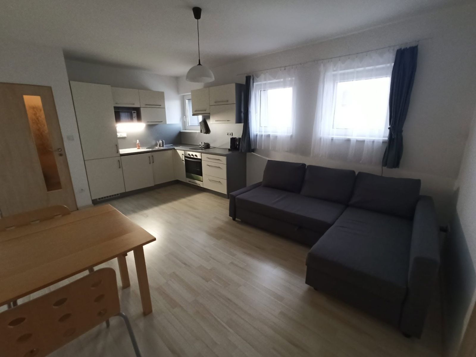 2+kk, Školská, Pardubice - Ohrazenice, Pardubický kraj, 40 m² - 1
