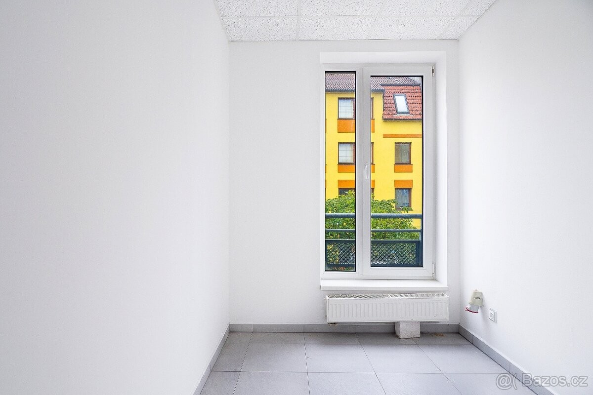 Pronájem obchodní prostory - Vlašim, 258 01, 71 m² - 5