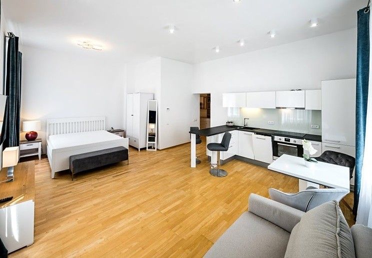 1+kk, Jindřicha Plachty 595/6, Praha, 46 m²