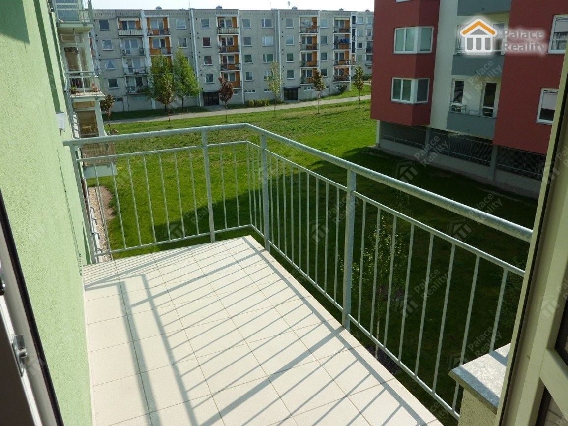 Pronájem byt 2+kk - Svatojánská, Hradec Králové, 66 m²