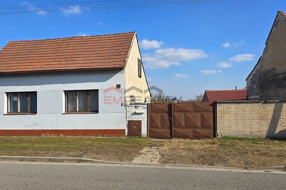 Pozemky pro bydlení, Vracov, 696 42