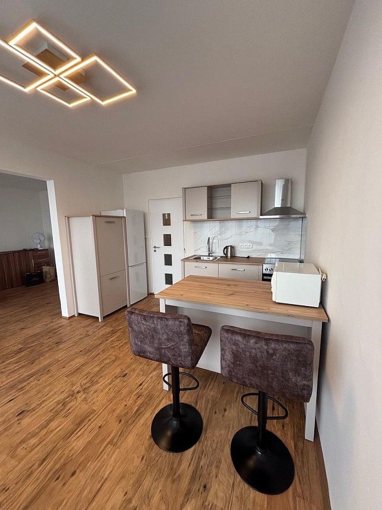 2+kk, Praha - Kamýk, okres Praha 12, Hlavní město Praha, 48 m²