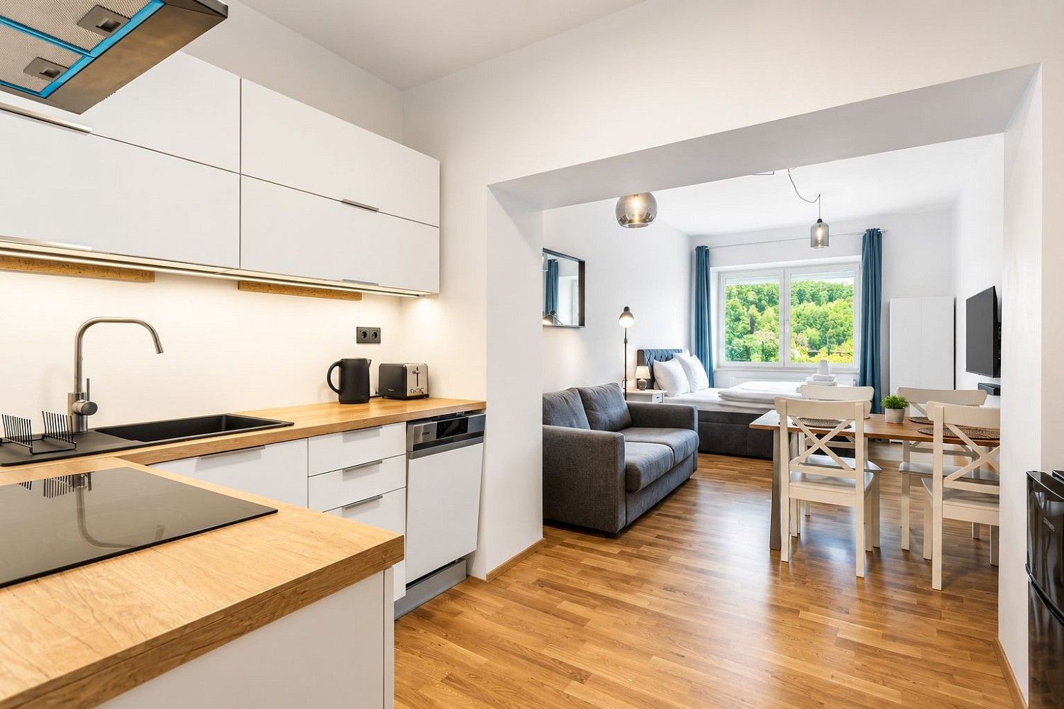 Prodej byt 1+kk - Boží Dar, okres Karlovy Vary, Karlovarský kraj, 33 m² - 2