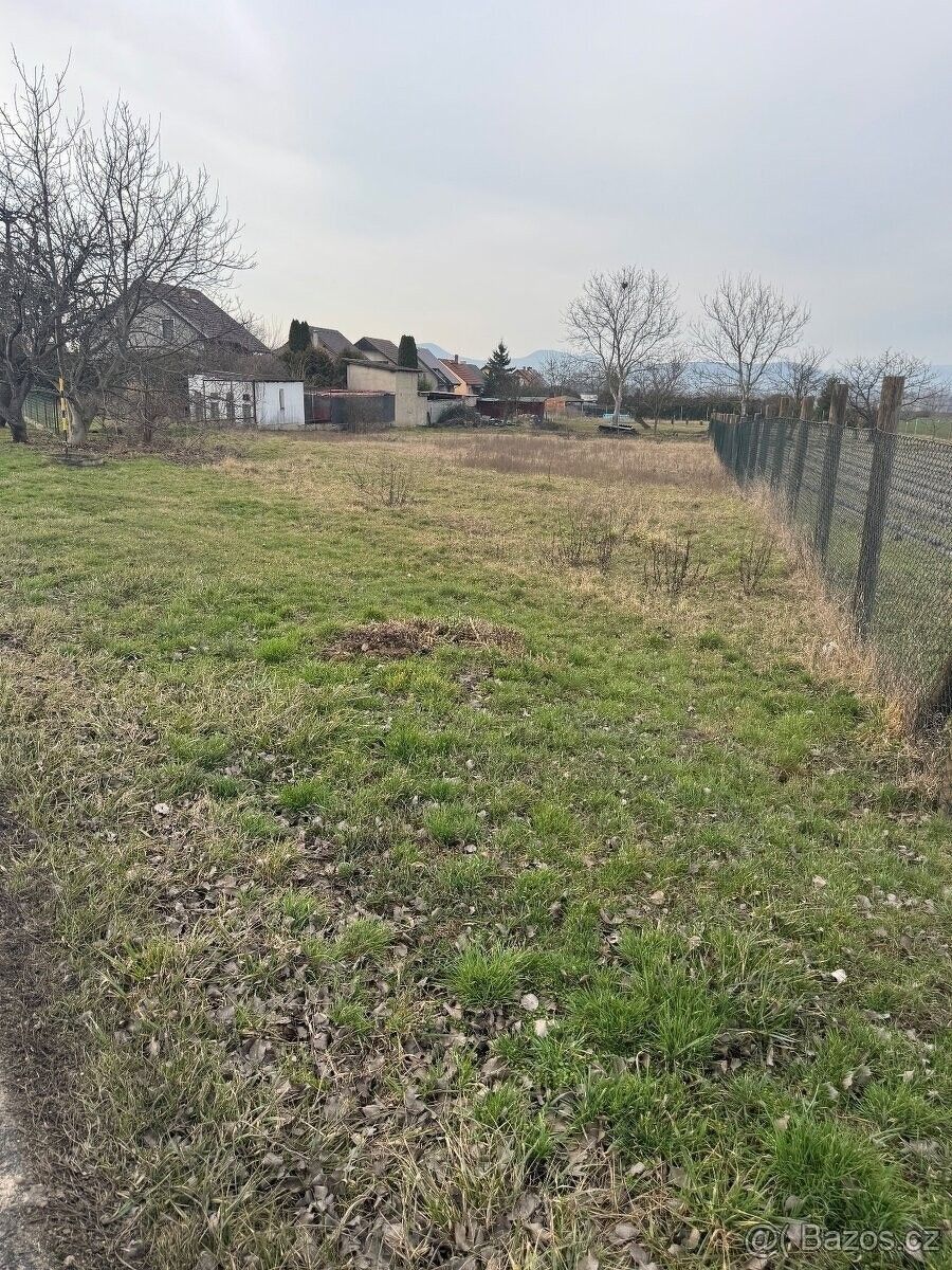 Pozemky pro bydlení, Louny, 440 01