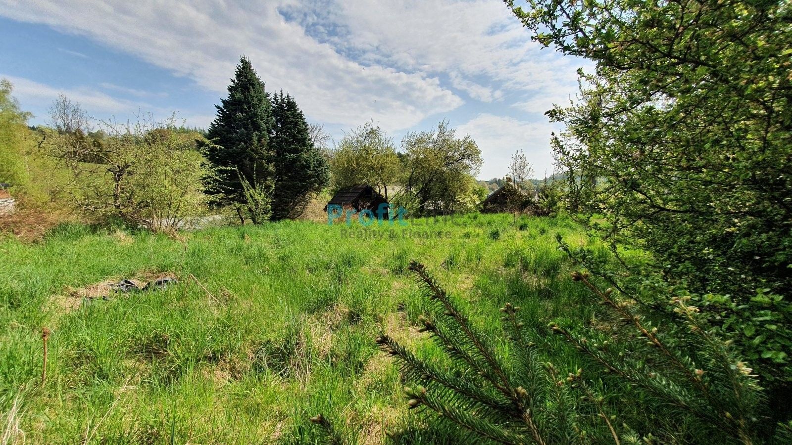Zahrady, Kosov, 1 714 m² - 1
