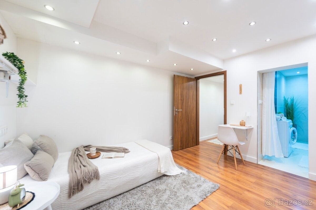 Prodej byt - Pardubice, 530 02