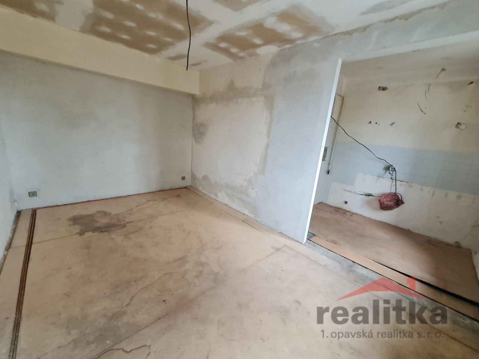 Prodej byt 3+1 - Krnovská, Opava, 67 m²