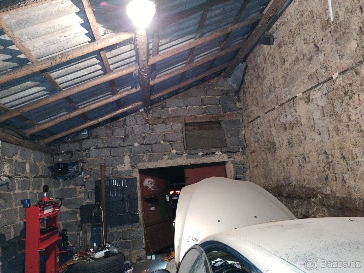 Sklady, Strašice, 338 45