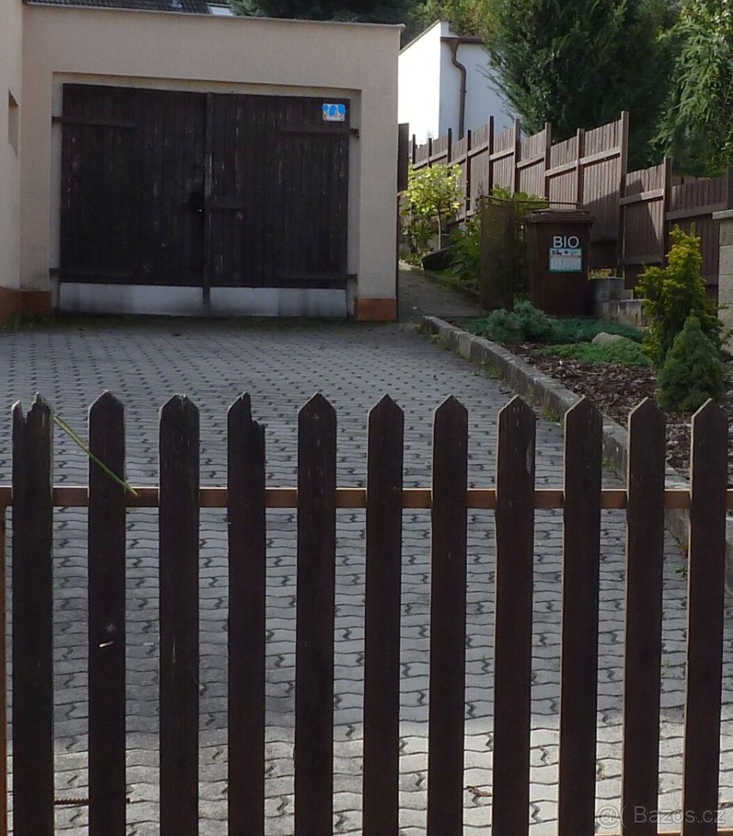 Garáže, Most, 434 01