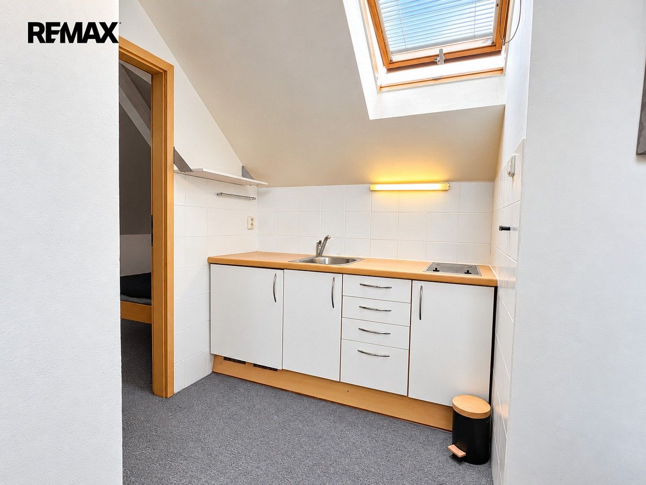 Pronájem byt 2+kk - Hradešínská, Praha 10 - Vinohrady, 65 m² - 5