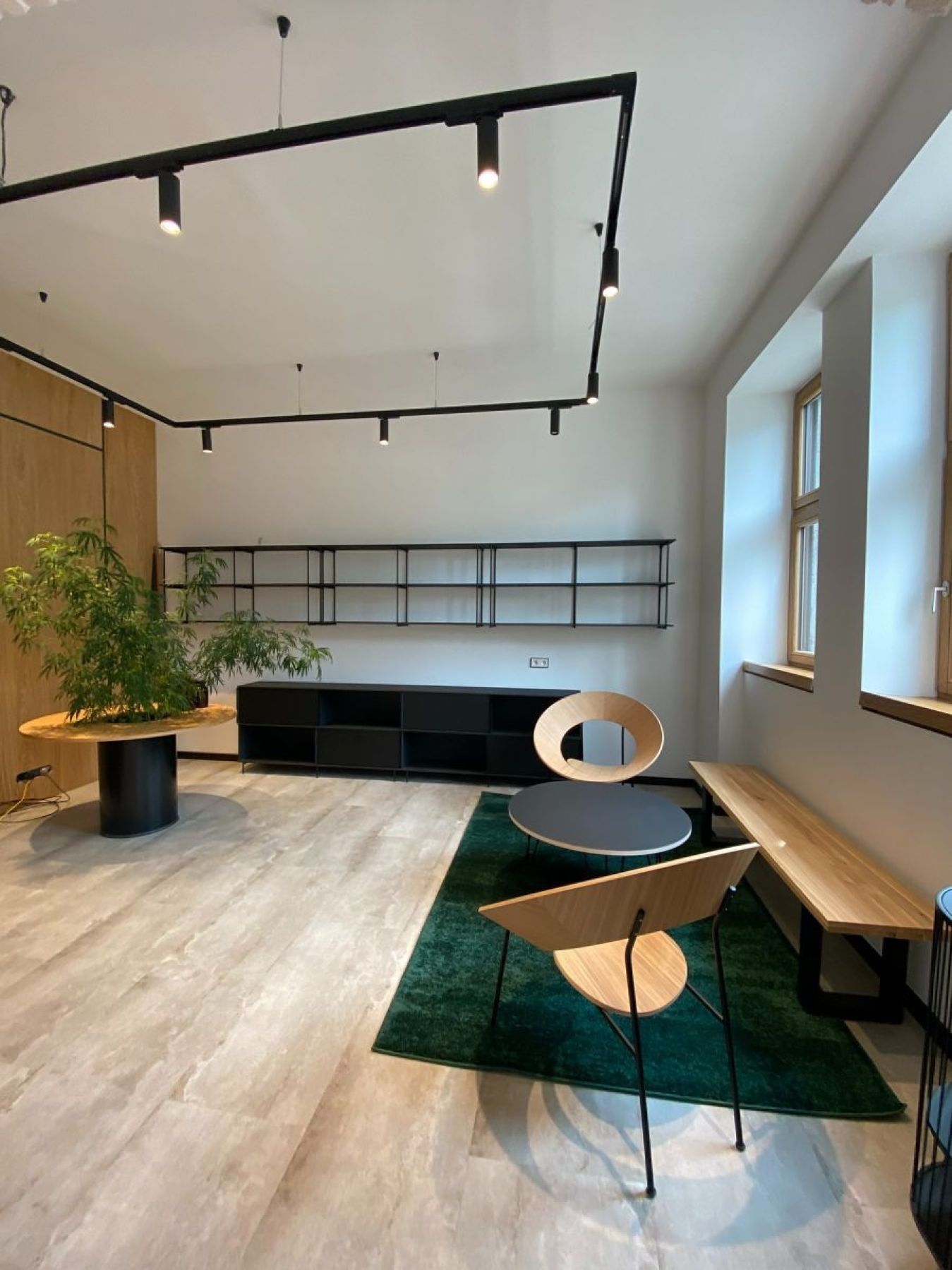 Obchodní prostory · 80 m² · Rašínovo nábřeží, Praha - 4