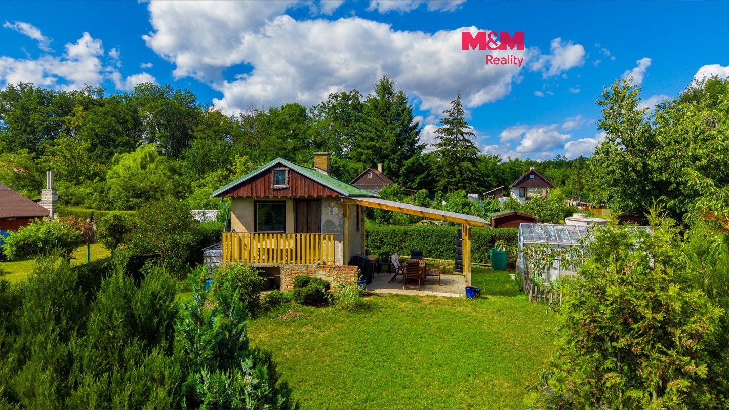 Chaty, Kosmonosy, 16 m² - 1