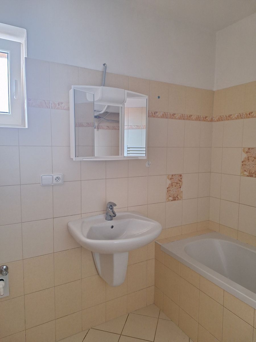 Byt 2+1 · 46 m² · Úhonická, Jeneč - Jeneč u Prahy, Středočeský kraj - 3