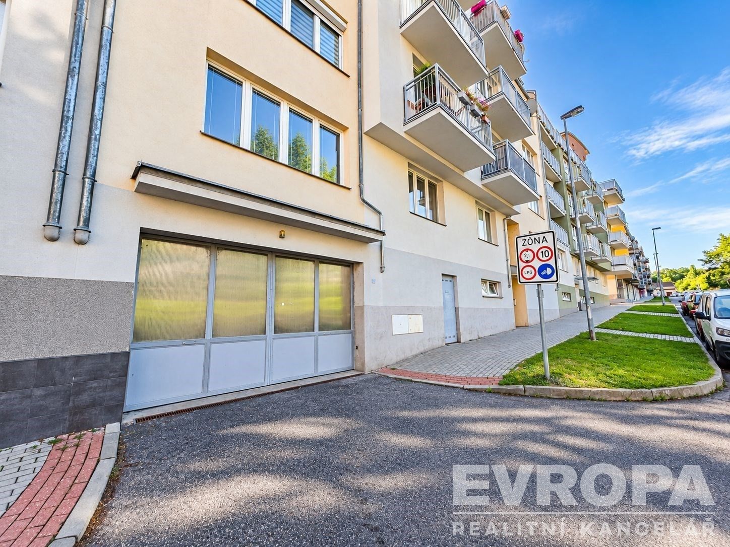 Ostatní, Merhoutova 1386, Praha Kunratice, 13 m² - 1