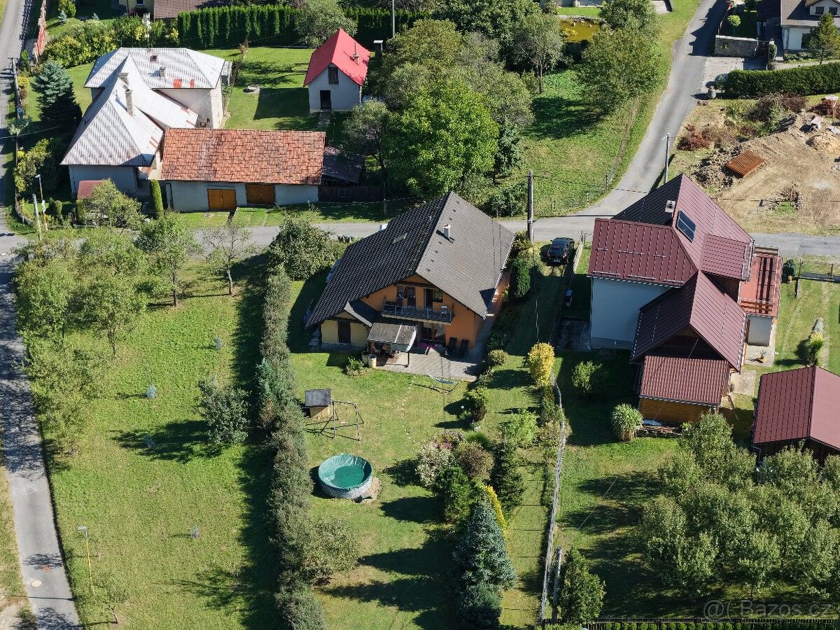 Rodinné domy, Vsetín, 755 01