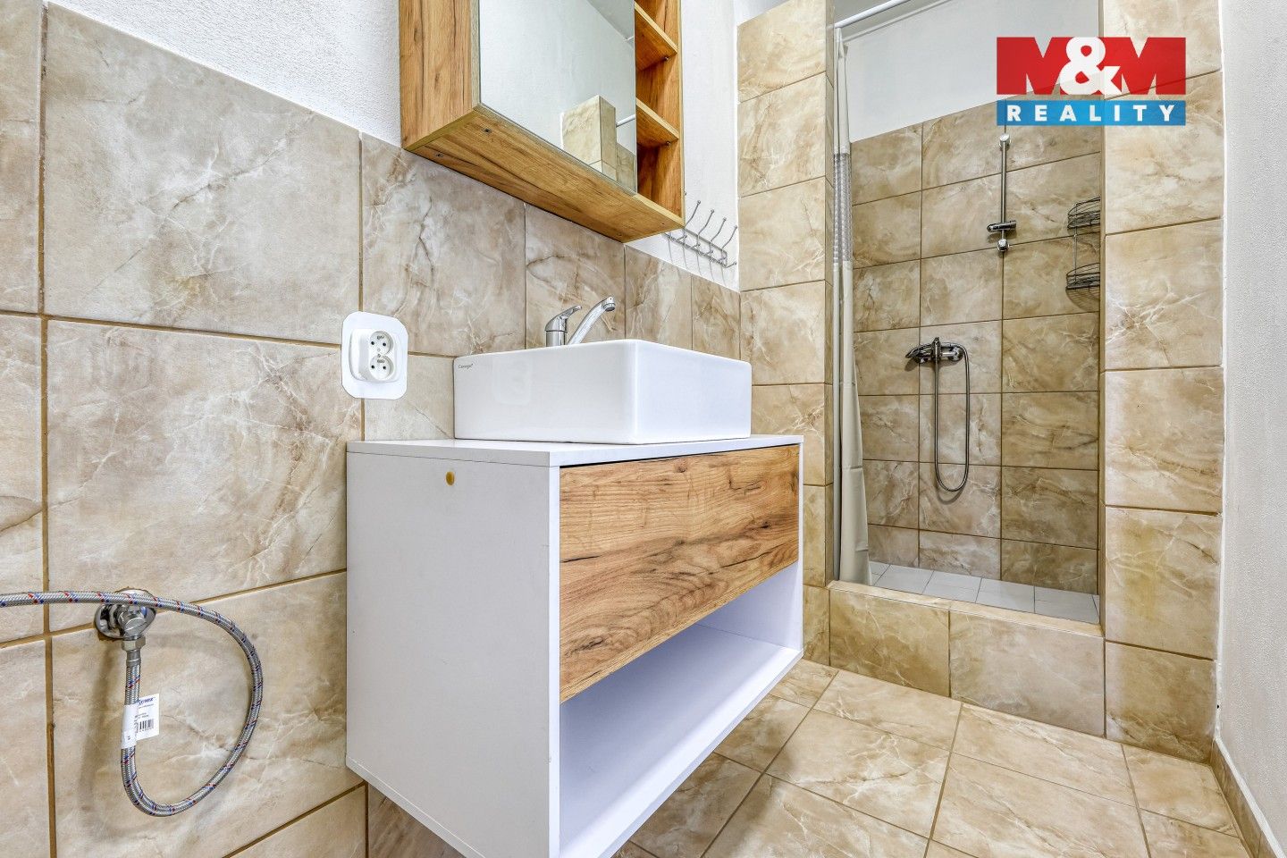 Obchodní prostory, Černošín, 1 100 m² - 2