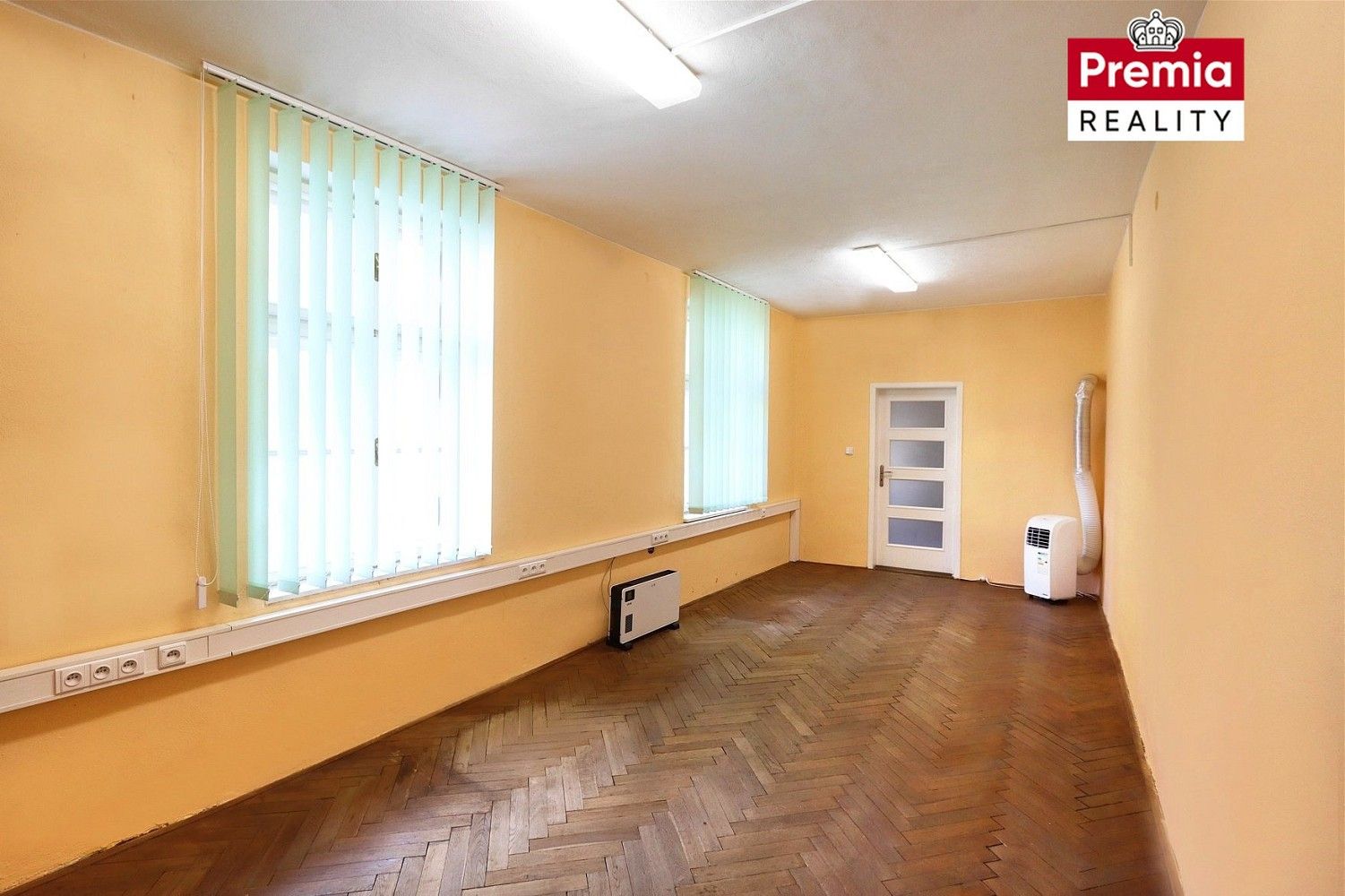Pronájem kancelář - Znojmo, Jihomoravský kraj, 70 m² - 2
