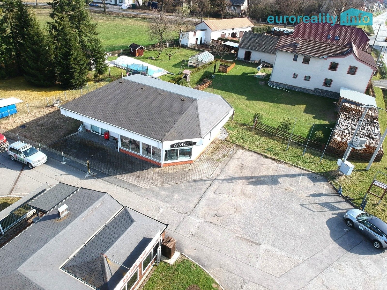 Obchodní prostory · 929 m² · Rakovice - 3
