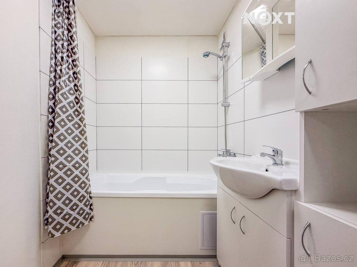 Pronájem byt - Loučovice, 382 76