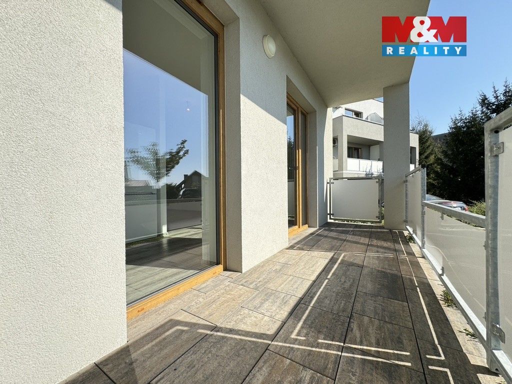 Pronájem byt 1+kk - Rooseveltova, Chlumec nad Cidlinou, 35 m²