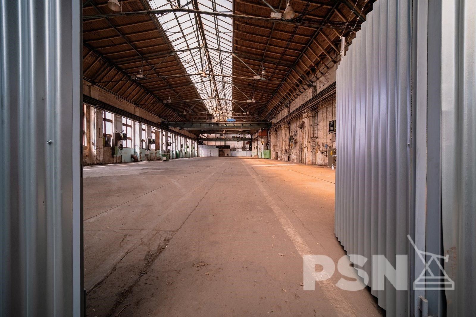 Pronájem sklad - Pražská třída, Hradec Králové, 1 m²