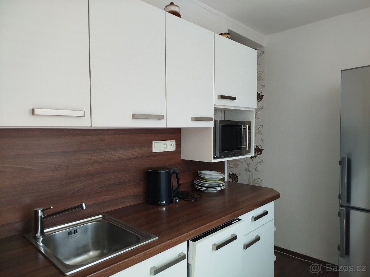 Byty, Pardubice, 530 09