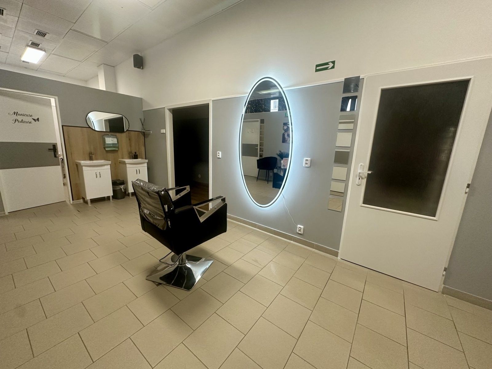 Obchodní prostory, Revoluční, Liberec, 4 m² - 1