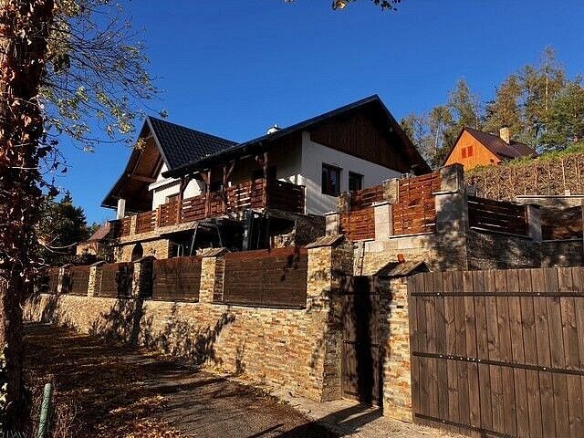 Chalupy, Milešov, okres Příbram, 250 m² - 2