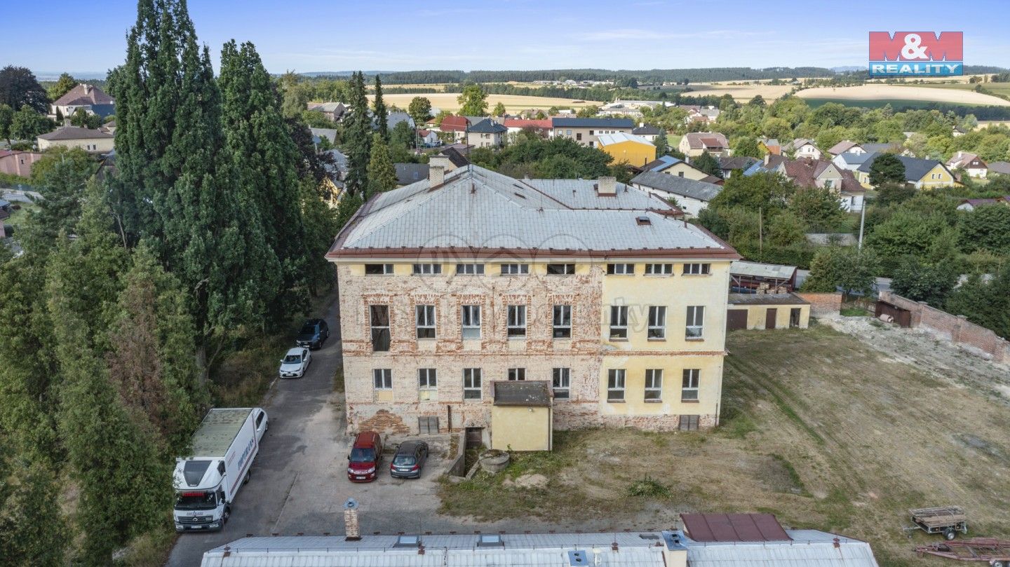 Činžovní domy, Hořičky, 1 476 m²