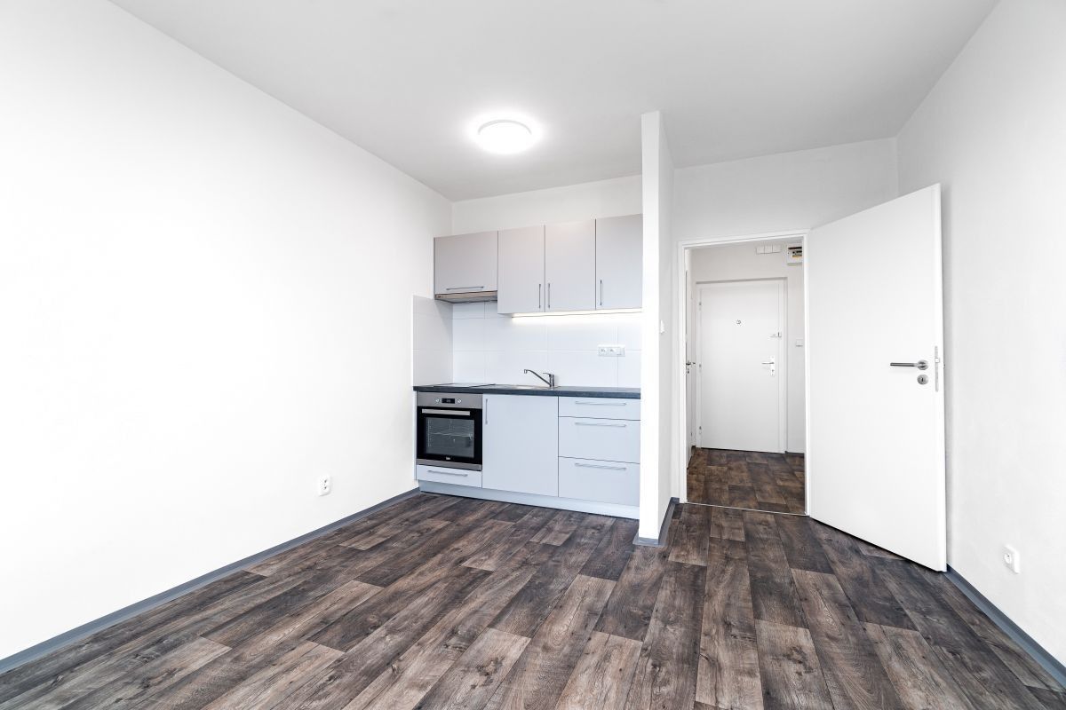 1+kk, Čujkovova, Ostrava, 28 m² - 2