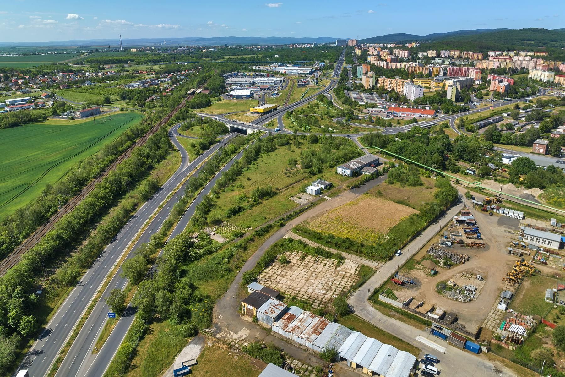 Komerční pozemky, Jirkov, 36 m²