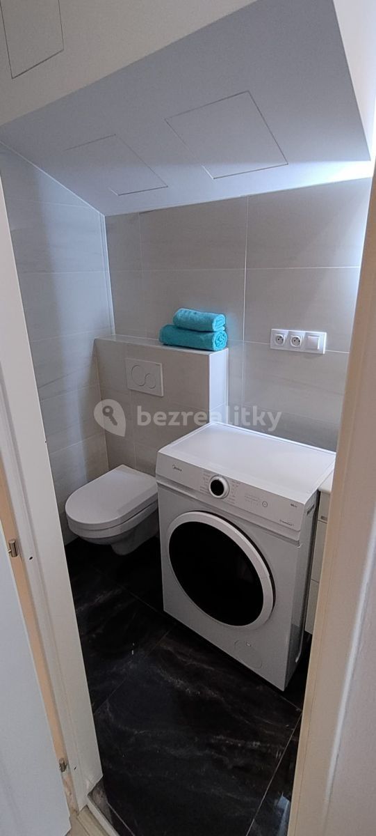 Pronájem byt 1+1 - Roháčova, Praha - Žižkov, 40 m² - 5
