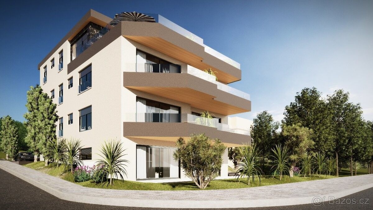 Prodej byt - 987 66, Zahraničí