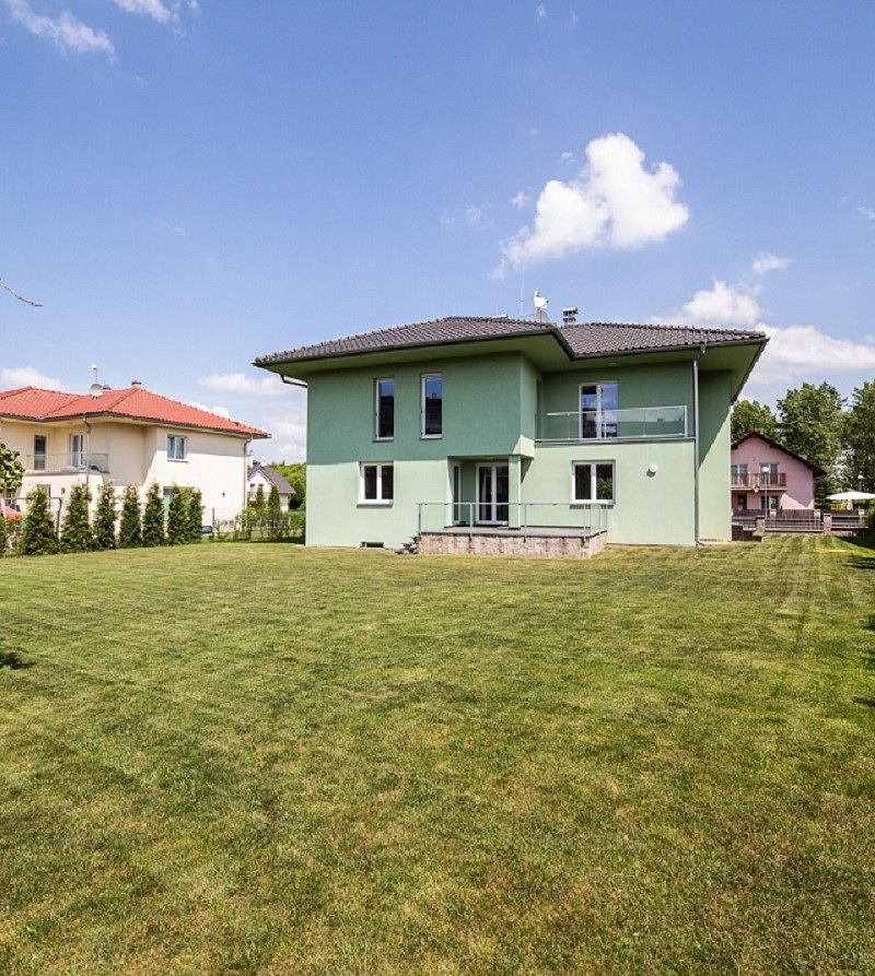Rodinné domy, Pod Valem II., Průhonice, okres Praha-západ, 350 m² - 1