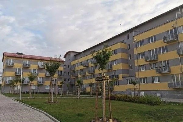 Pronájem byt 1+kk - Jaroslava Holečka, Kročehlavy, Kladno, Česko, 35 m²
