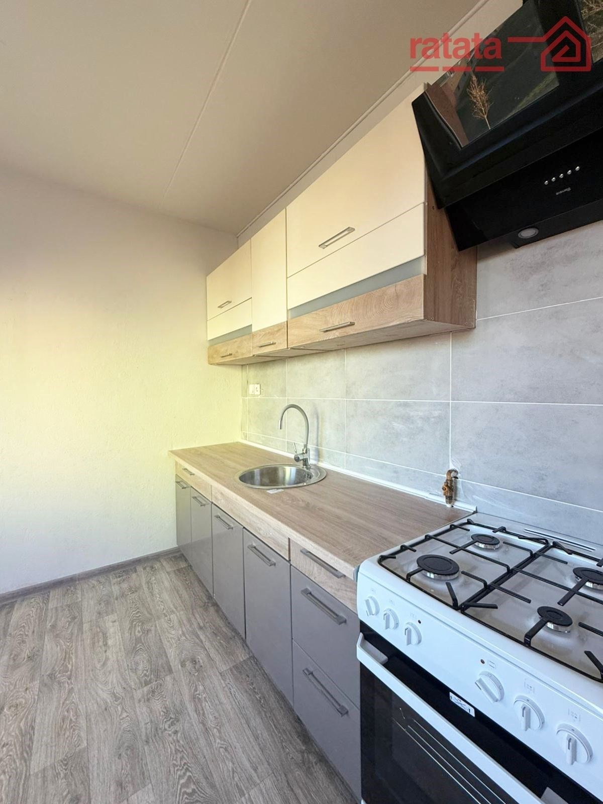 2+1, Žitná, Klášterec nad Ohří, 66 m²