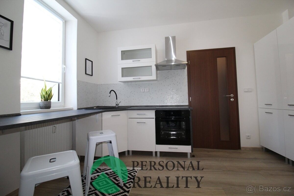 Byty, Karlovy Vary, 360 01