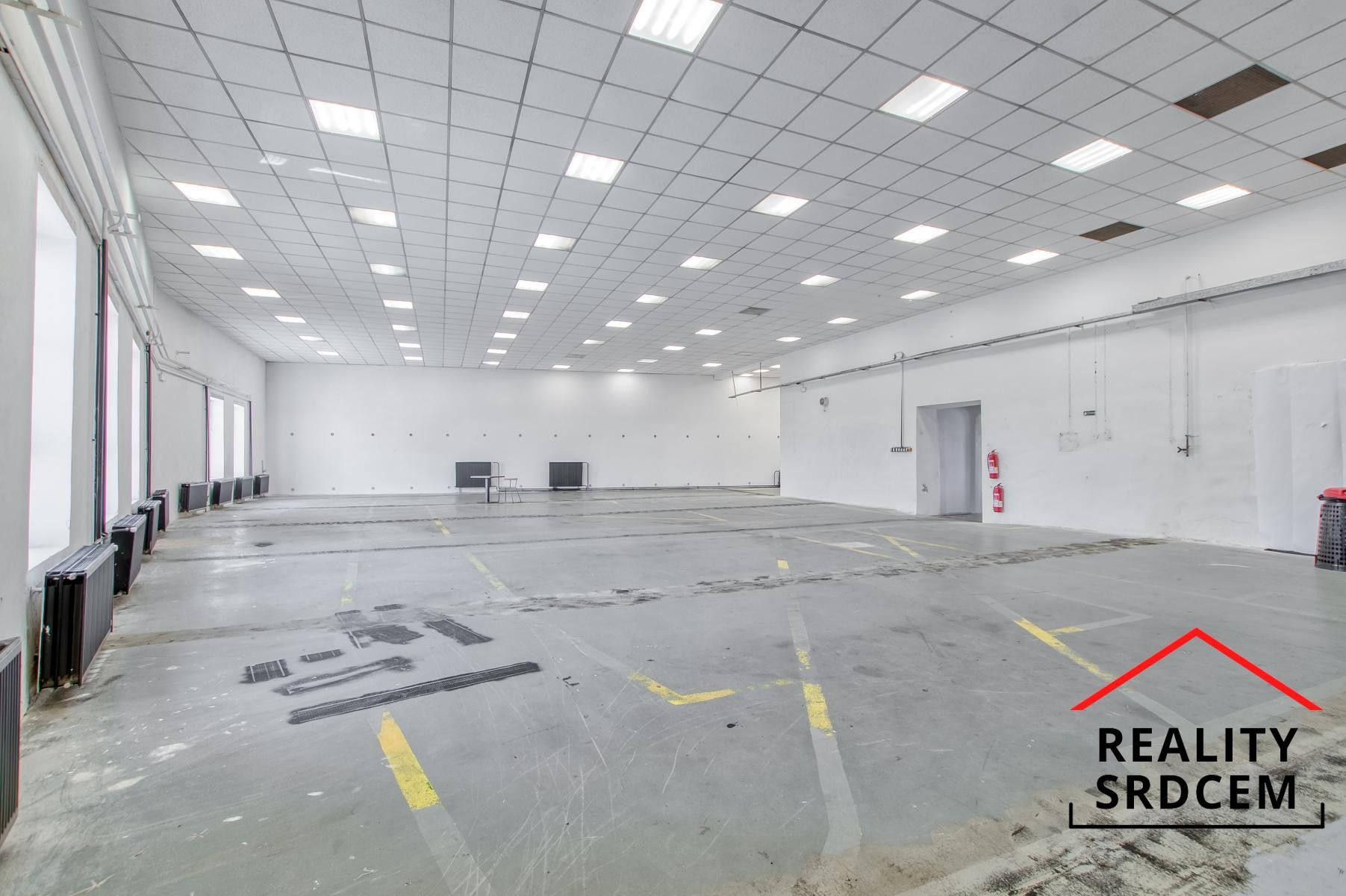 Sklad · 695 m² · Rybářská  , Opava Předměstí - 4