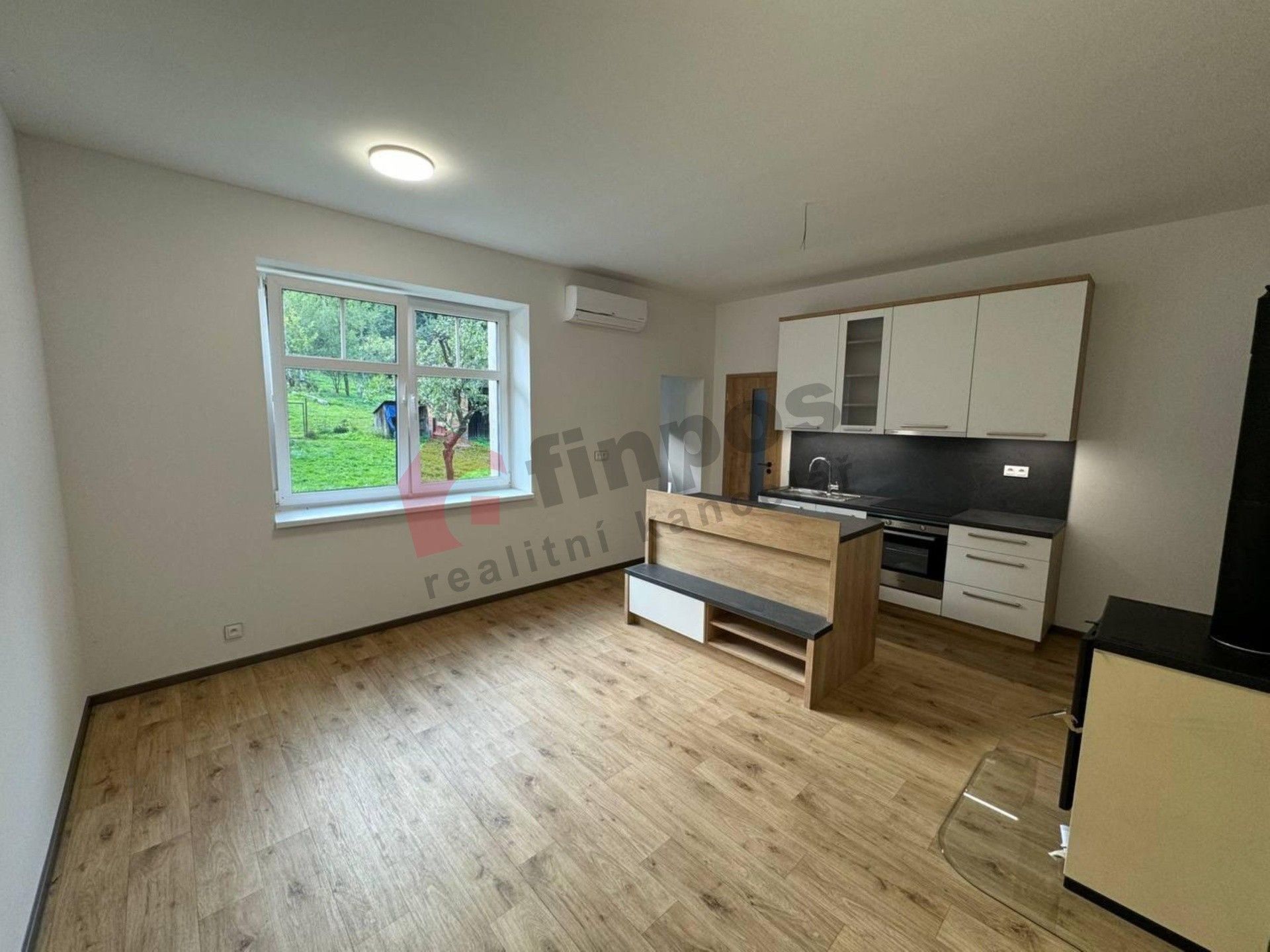 Prodej byt 2+1 - Svatopluka Čecha 92, Javorník, 70 m²