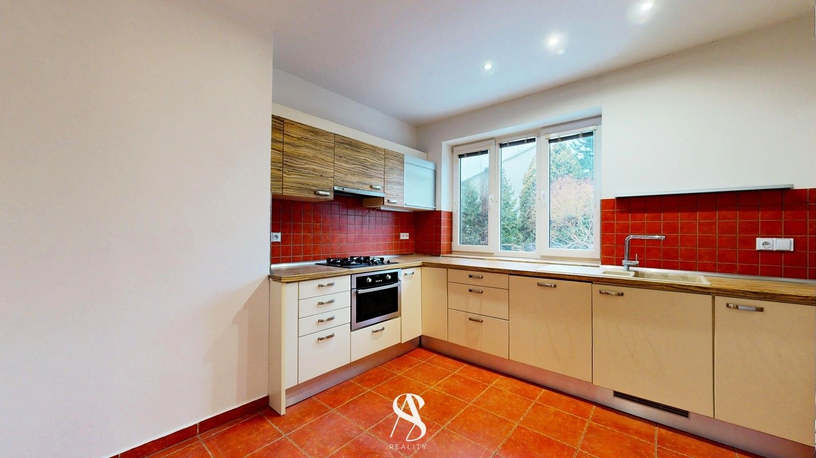 Pronájem byt 2+1 - Bořivojova 292, Olomouc, 70 m²