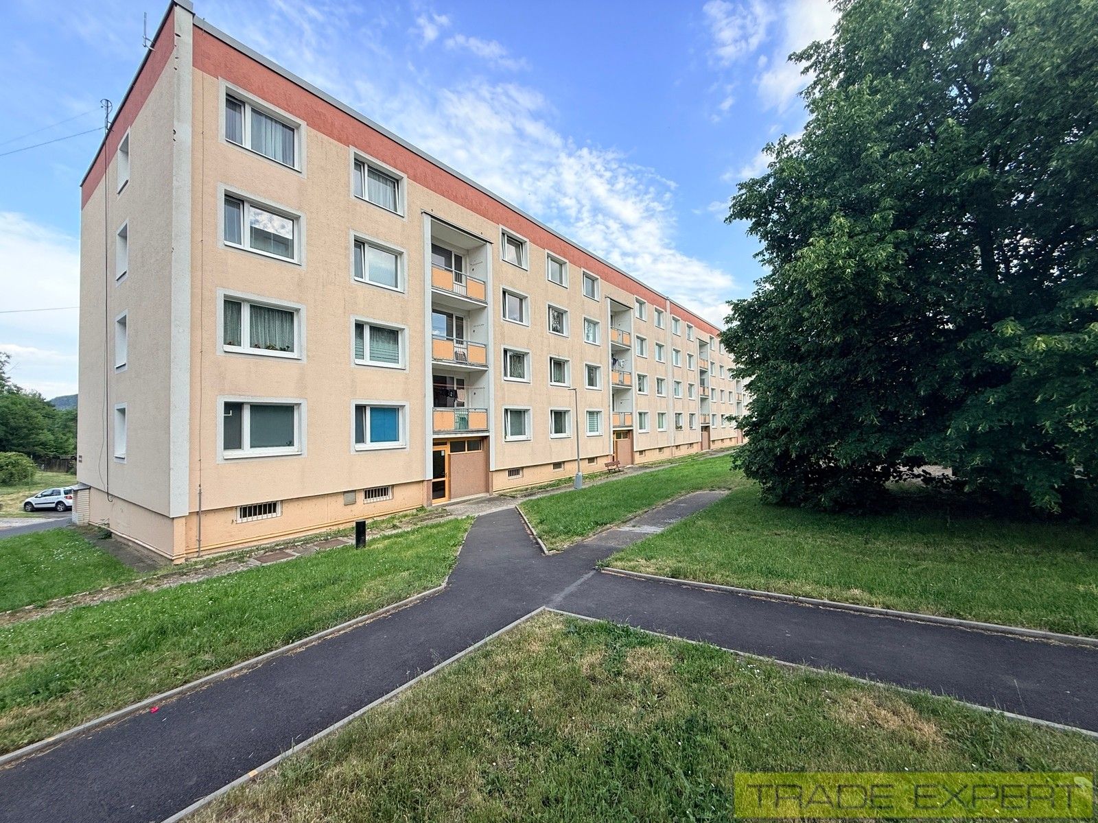 2+1, Hluboká, Ústí nad Labem Neštěmice, 61 m² - 1