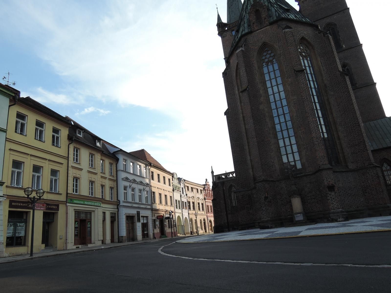 Pronájem byt 1+1 - Karla Tomana, Hradec Králové, 42 m²