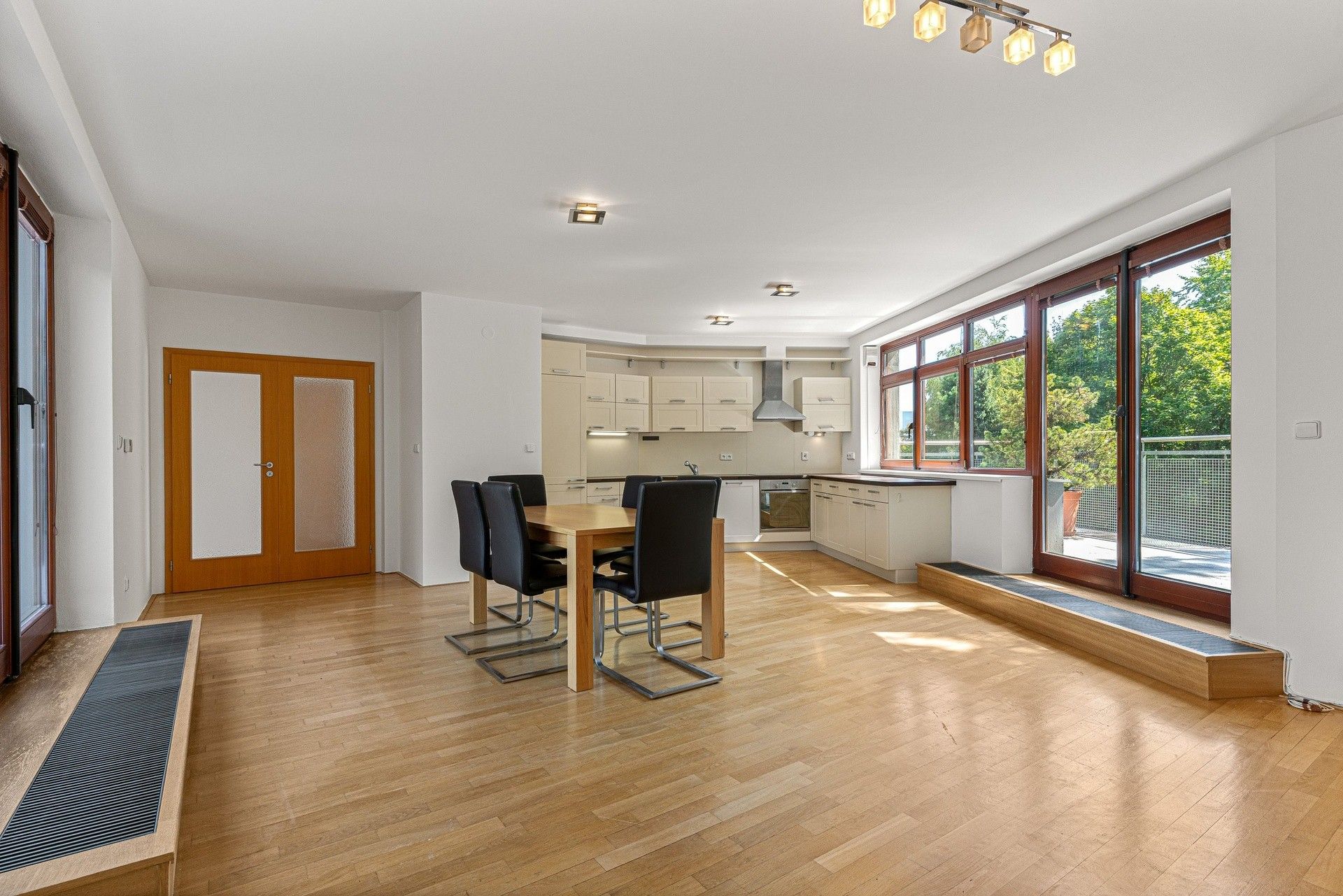 4+kk, Nad Závěrkou, Praha, 108 m²